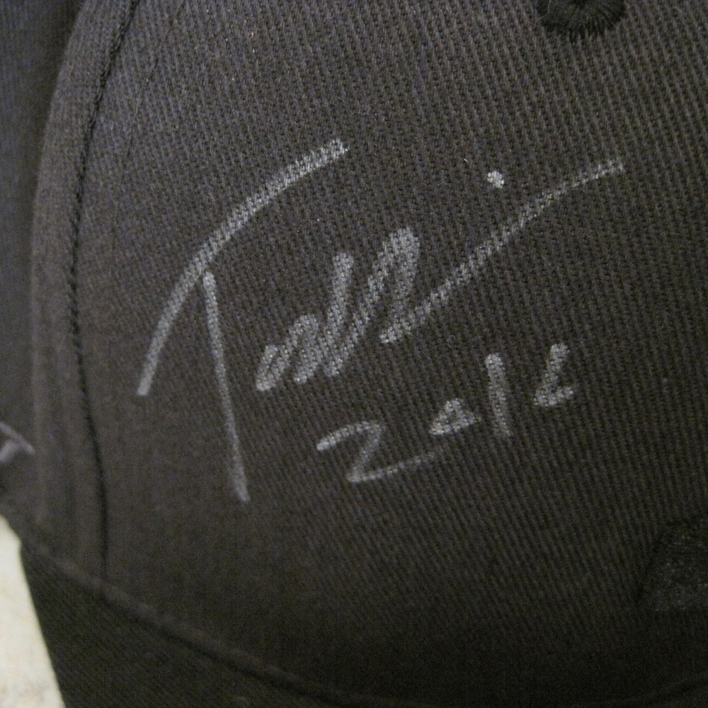 QUIKSILVER BLACK HAT SIGNED BY SNOWBOARDER L / XL - Picture 6 of 6